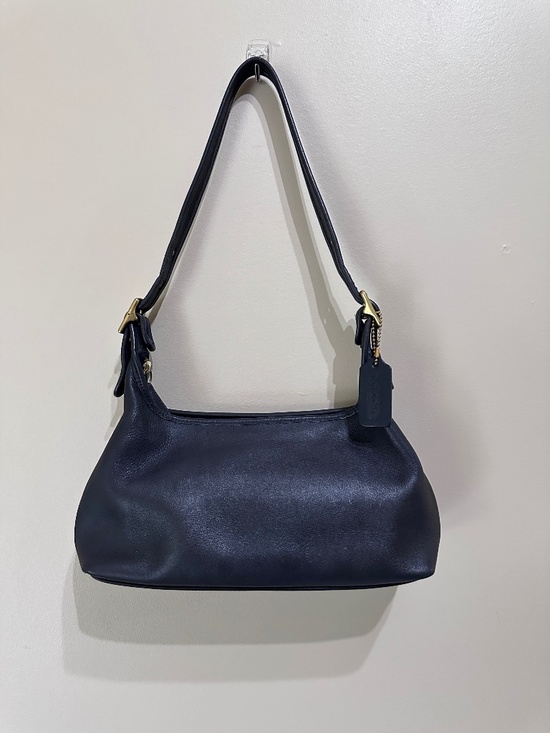 Coach Handbags - Rare Vintage Coach Legacy Black Hobo Bag Shoulder Bag with Gold Hardware 9059